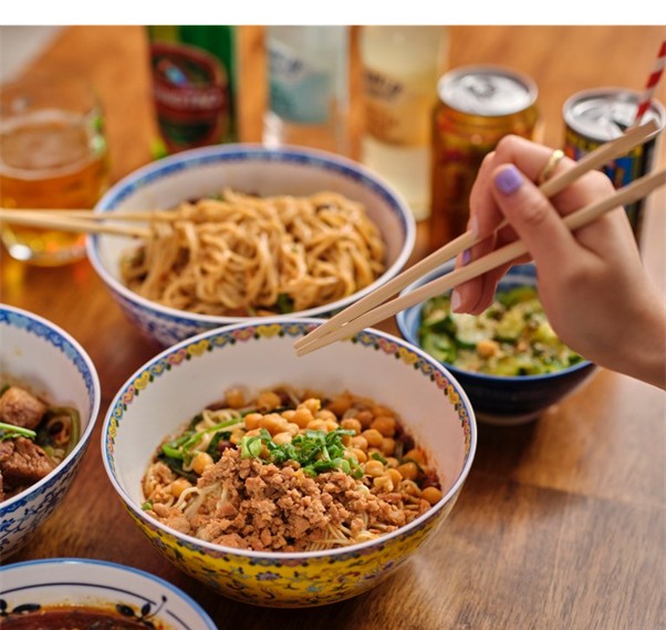The Strand Turns Up the HEAT: Hot Noodles Specialists’ Liu Xiaomian Open NEW Pop-Up at The Stranded Pub