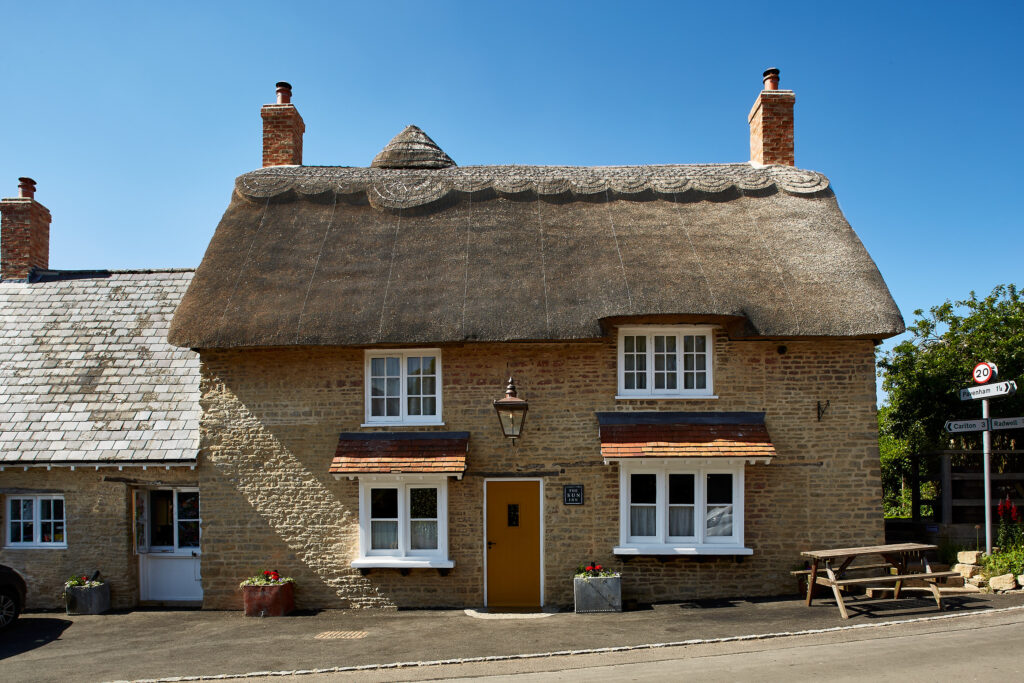 Destination country pub with good food and accommodation perfect for Winter breaks